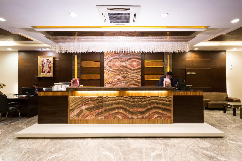 Treatotel Ахмедабад Екстер'єр фото
